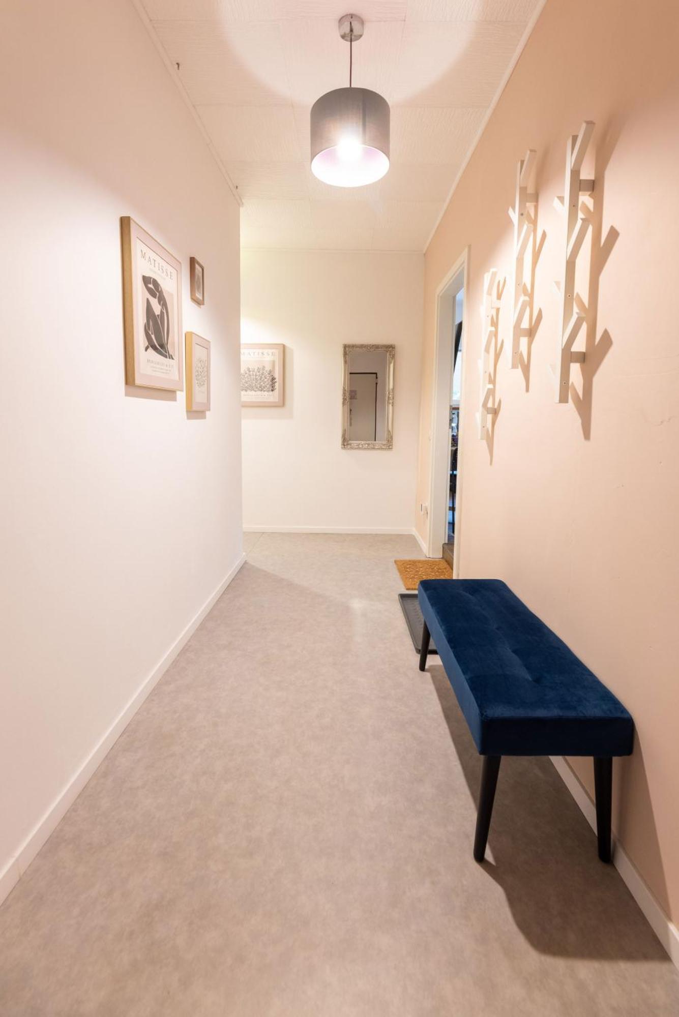 Ideal Fuer Kurze Aufenthalte - Gemuetliches 1-Zimmer-Apartment Adelsdorf Zewnętrze zdjęcie