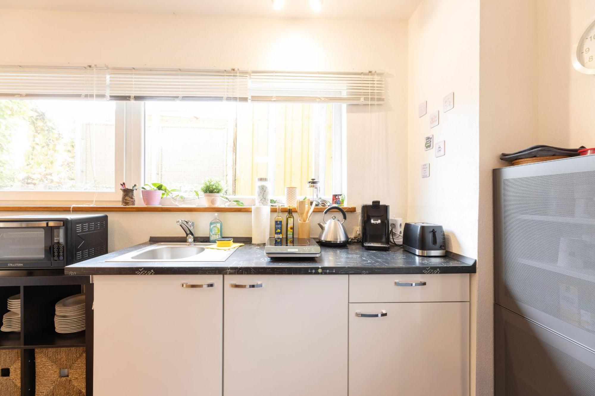 Ideal Fuer Kurze Aufenthalte - Gemuetliches 1-Zimmer-Apartment Adelsdorf Zewnętrze zdjęcie
