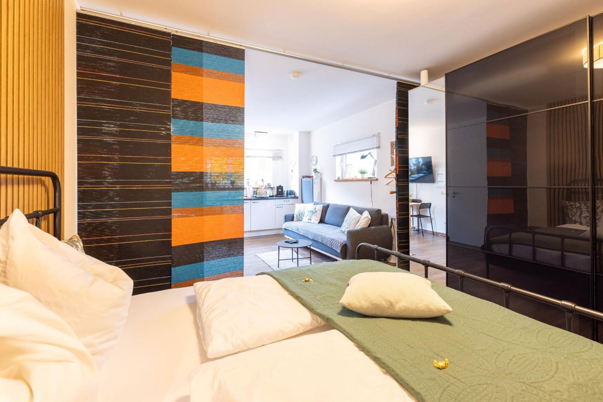 Ideal Fuer Kurze Aufenthalte - Gemuetliches 1-Zimmer-Apartment Adelsdorf Zewnętrze zdjęcie
