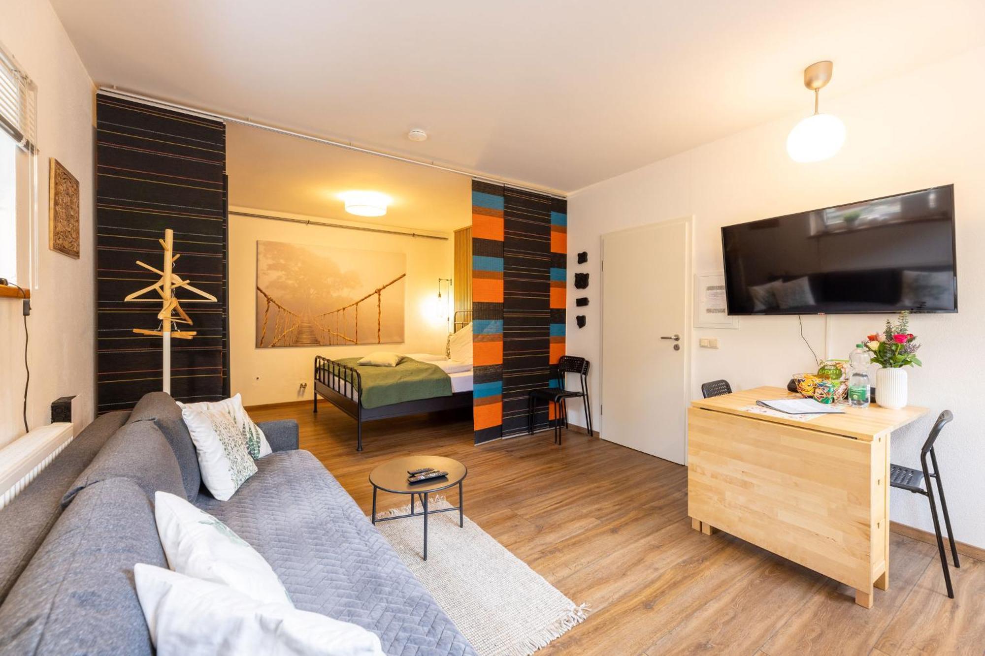 Ideal Fuer Kurze Aufenthalte - Gemuetliches 1-Zimmer-Apartment Adelsdorf Zewnętrze zdjęcie